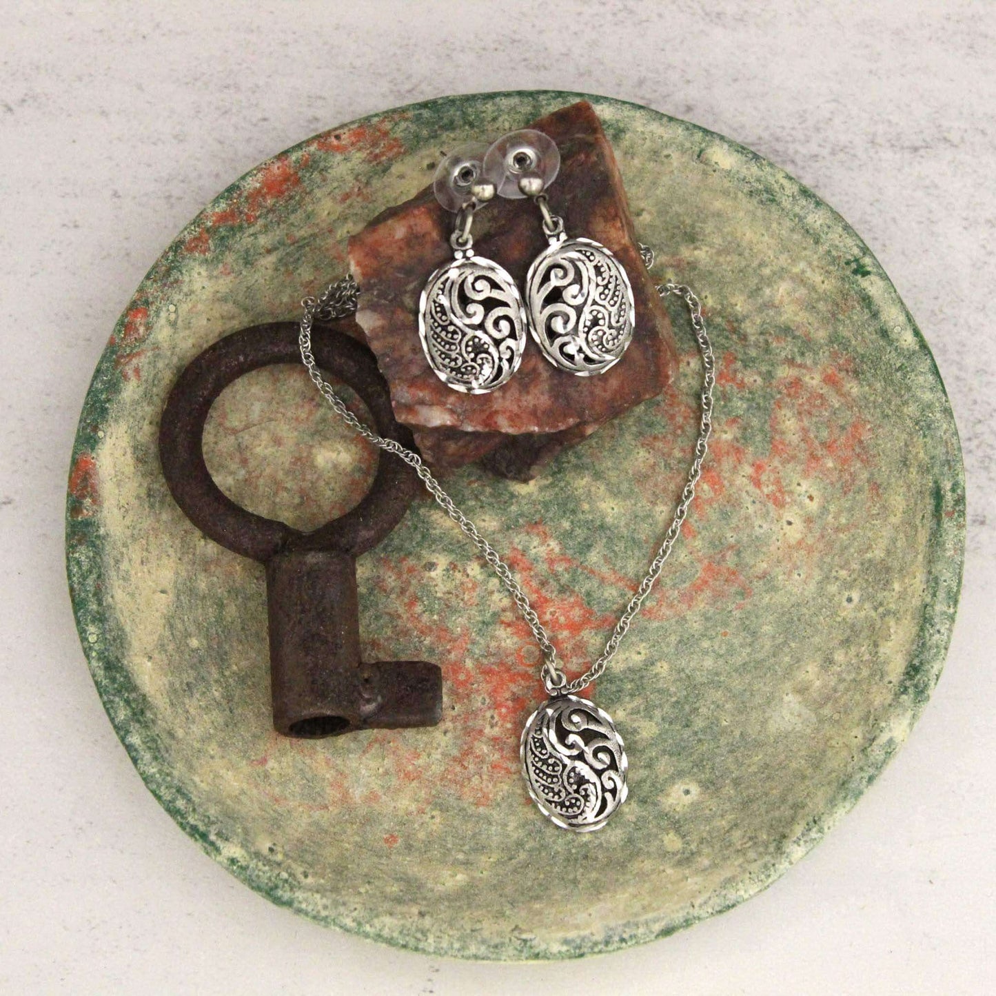 Oval Paisley Pewter Western Necklace