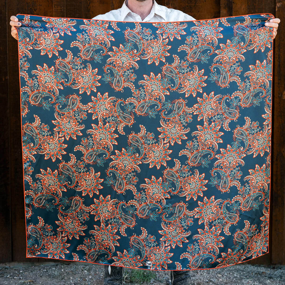 Big44 Western Silk Cowboy Wild Rag