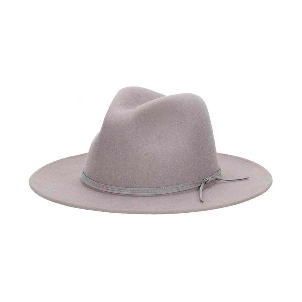 This fedora western hat effortlessly combines the timeless charm of the Wild West with a contemporary edge, making it the perfect accessory for both the ranch and the city.
